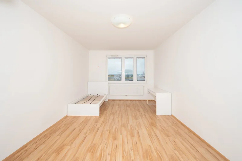 Pronájem byty 1+kk, 33 m² - Praha - Vysočany