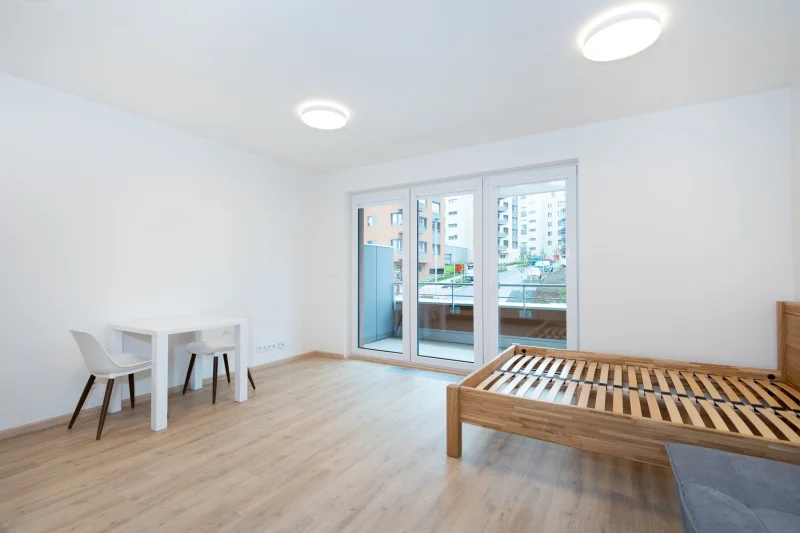 Pronájem byty 1+kk, 35 m² - Praha - Záběhlice