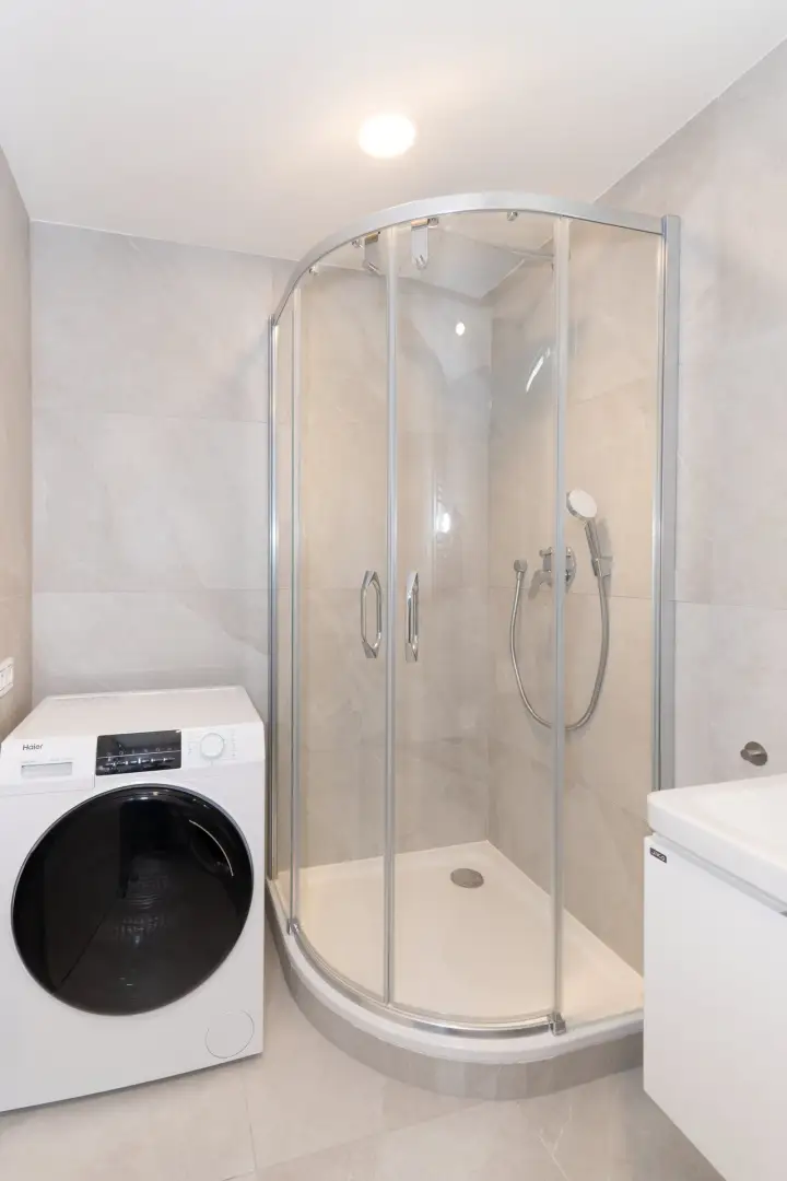 Pronájem bytu 1+kk 39 m², Praha - Žižkov