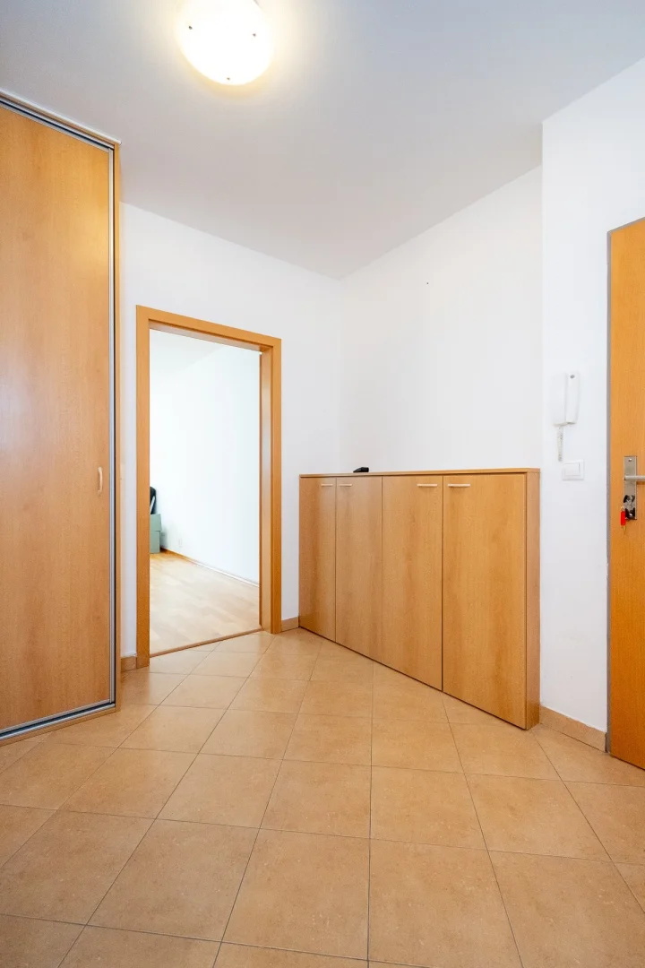 Pronájem bytu 3+kk, 84m², Na Neklance Praha