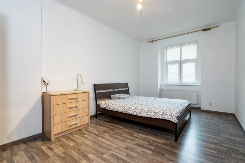 Pronájem bytu 3+1, 80m² - Praha - Košíře