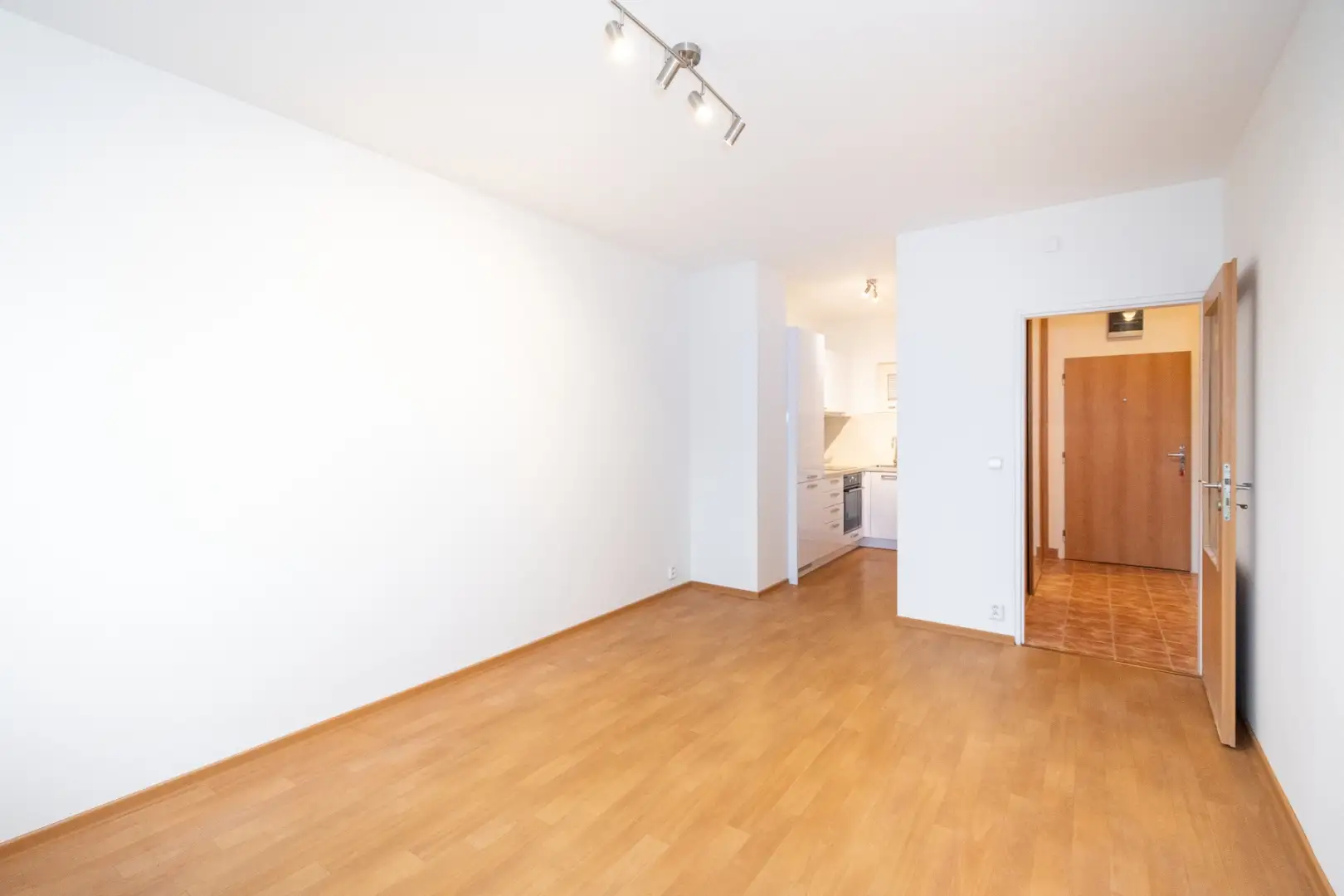 Pronájem byty 2+kk, 50 m² - Praha - Stodůlky