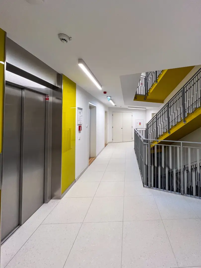 Pronájem byty 2+kk, 58 m² - Praha - Karlín