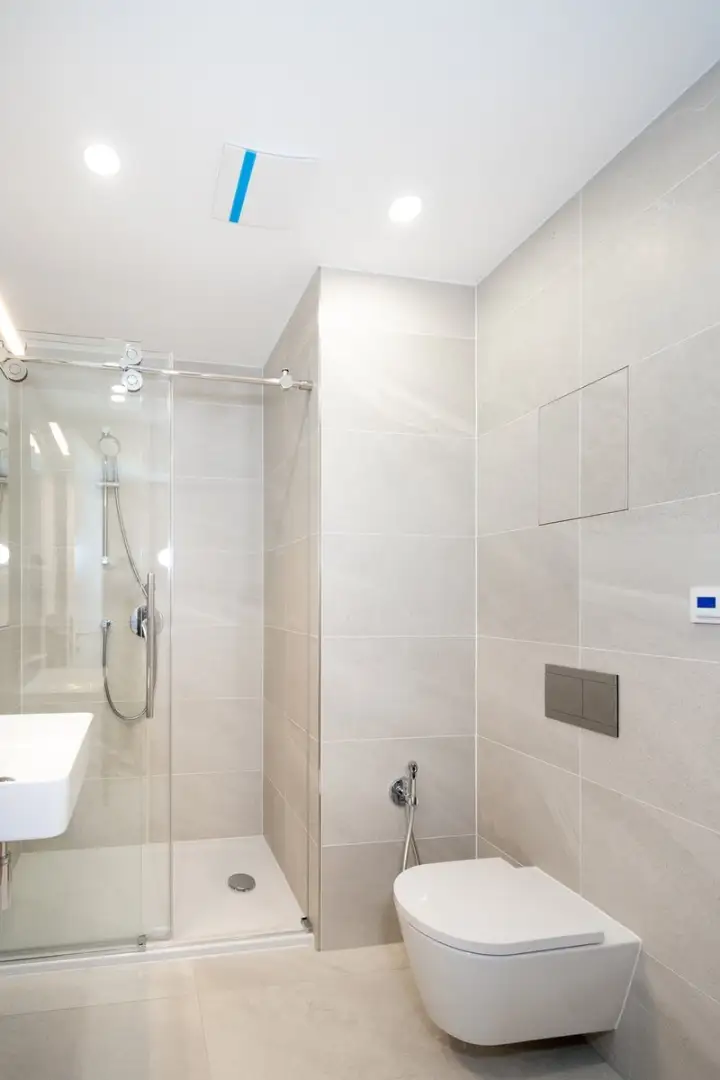Pronájem bytu 2+kk, 40 m² - Praha - Nusle