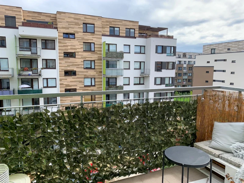 Pronájem bytu 1+kk, ulice Makedonská, 34 m² + balkon