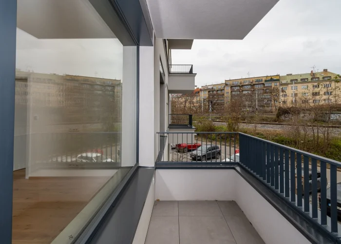Pronájem bytu 2+kk, 40 m² - Praha - Nusle