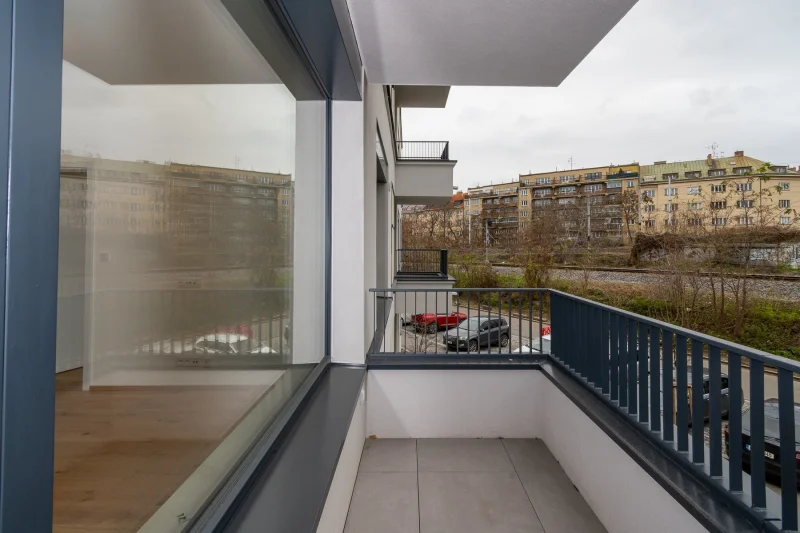 Pronájem bytu 2+kk, 40 m² - Praha - Nusle