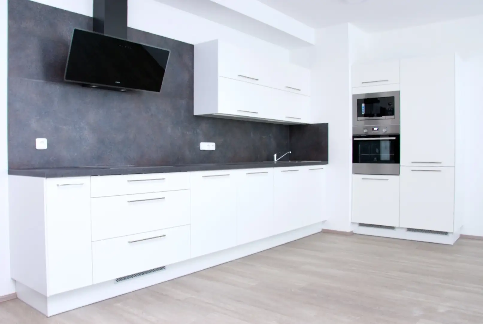 Pronájem bytu 2+kk/T/G o výměře 59m² - Praha 5 Stodůlky Britská čtvrť