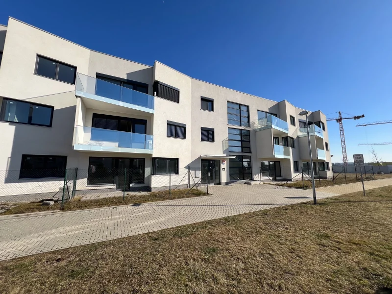 Pronájem byty 3+kk, 88 m² - Praha - Dolní Počernice