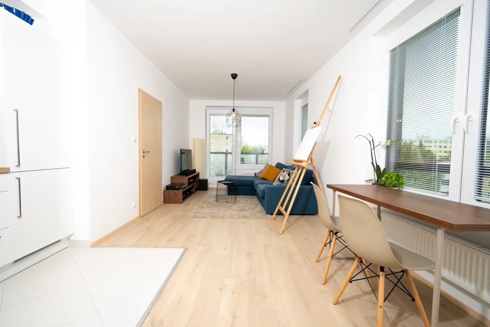 Pronájem bytu 2+kk/T/G o výměře 56m² - Praha - Střížkov