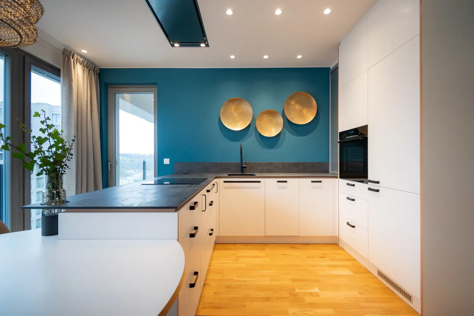 Pronájem bytu 2+kk o výměře 64.4 m² s balkónem, Praha - Karlín