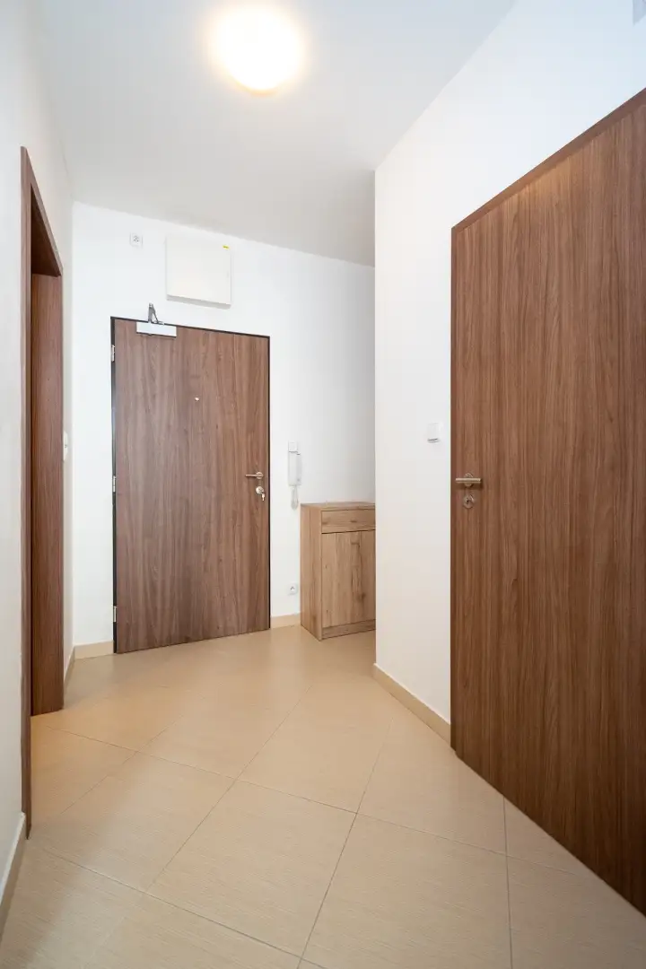 Pronájem bytu 2+kk, ulice Pod Harfou 995/23, Praha - Vysočany