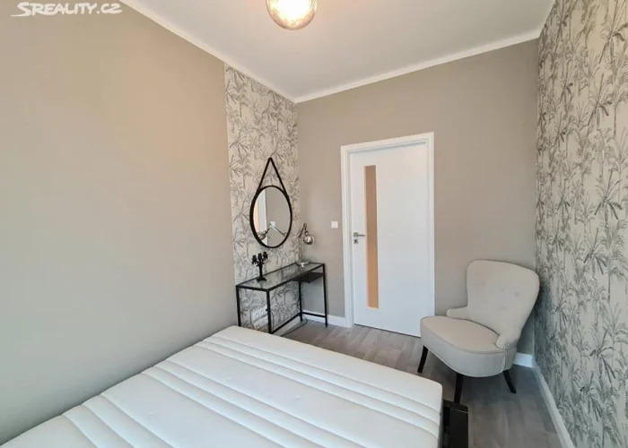 Pronájem bytu 2+kk 38 m², Praha - Žižkov
