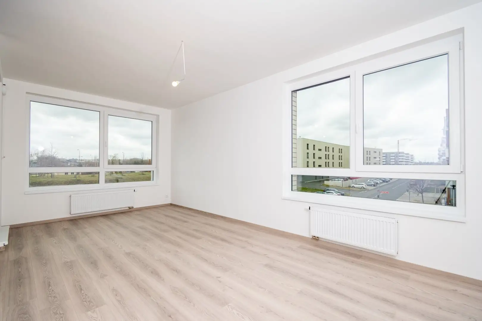 Pronájem bytu 2+kk, 54m2 s balkónem, ulice Františka Jansy, Praha - Dolní Měcholupy