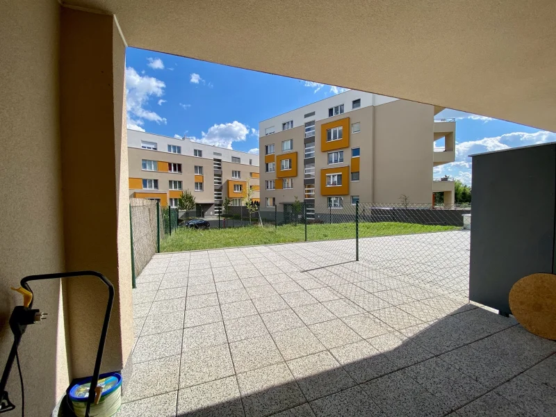 Pronájem bytu 1+kk/ 35m2,  ulice Františka Diviše, Praha Uhříněves