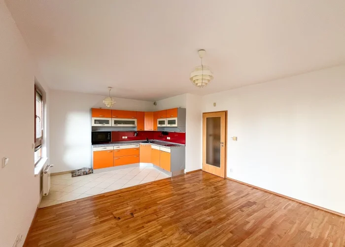 Pronájem bytu 1+kk, 52 m², ulice Mattioliho - Praha - Záběhlice