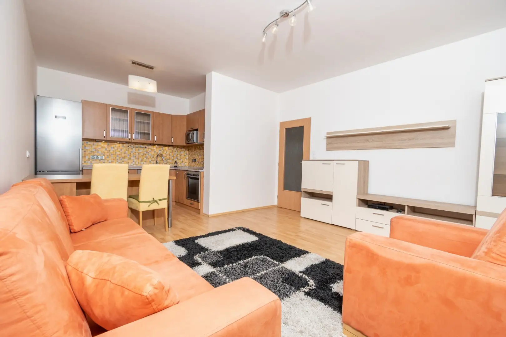 Pronájem bytu 2+kk/T/G o velikosti 52 m² - Praha - Vysočany