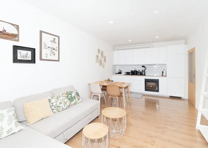 Pronájem bytu 2+kk, 48 m² - Praha - Vysočany