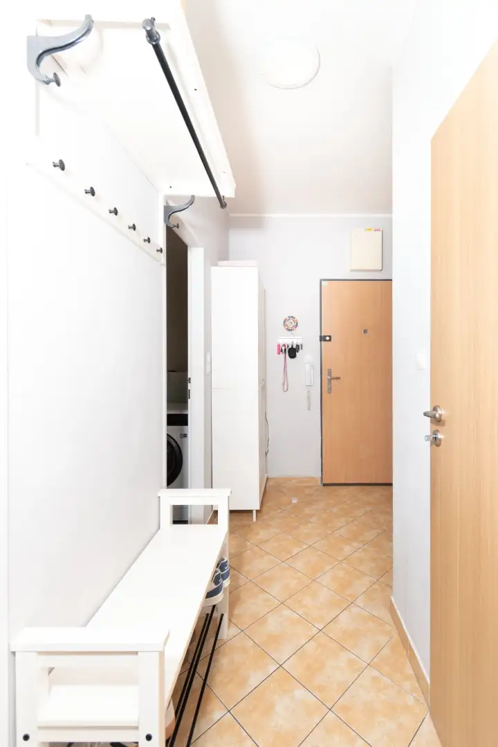 Pronájem bytu 2+kk, 48 m² - Praha - Vysočany