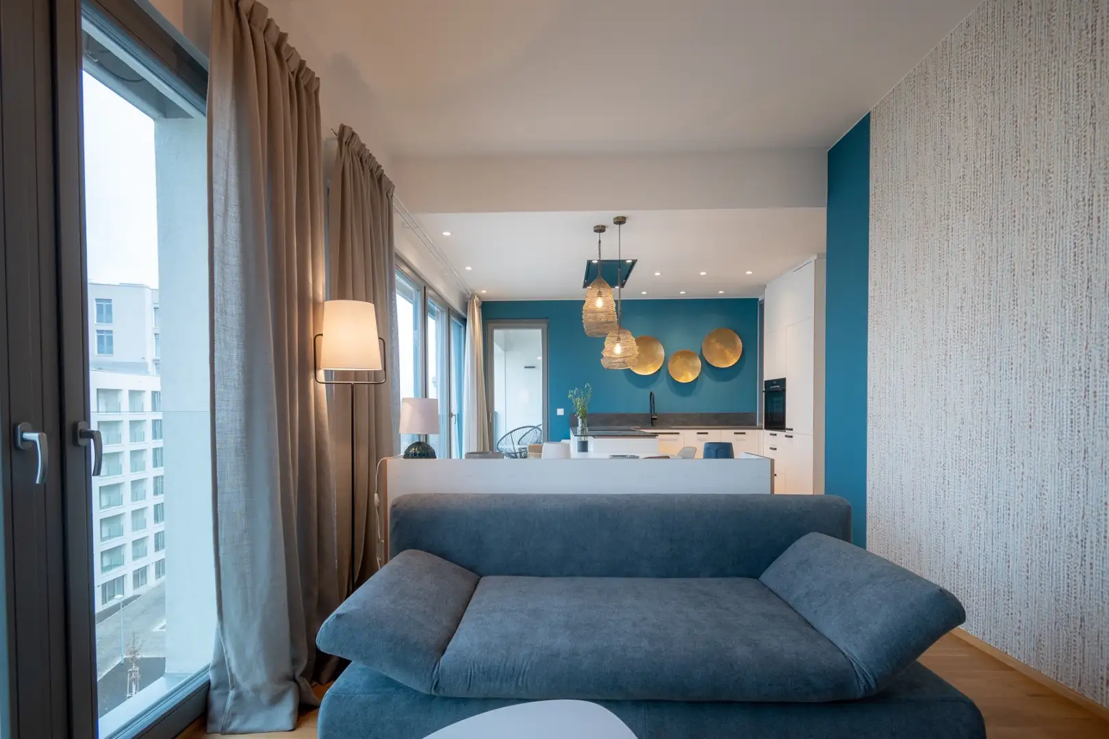 Pronájem bytu 2+kk o výměře 64.4 m² s balkónem, Praha - Karlín