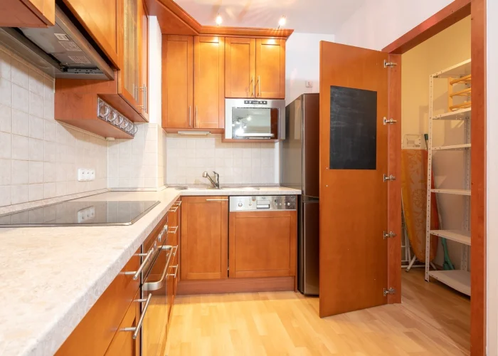Pronájem bytu 2+kk/B/G/K 56m² - Praha - Hlubočepy