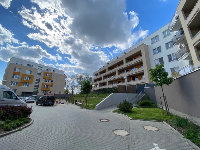 Pronájem bytu 2+kk, 53,6 m², ulice Františka Diviše 1603/20a, Praha - Uhříněves