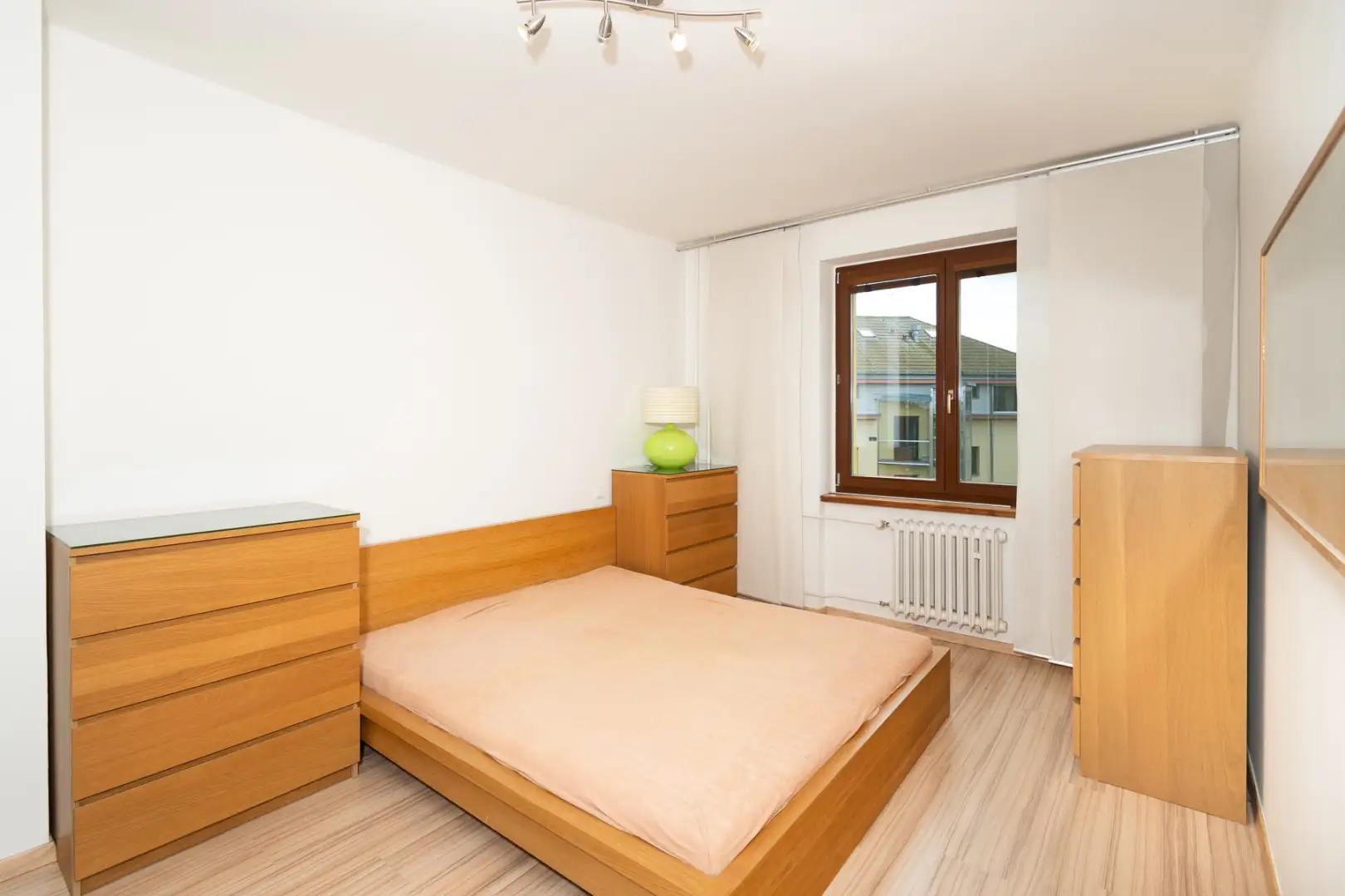 Pronájem bytu, 2+kk 50 m² - Praha - Žižkov
