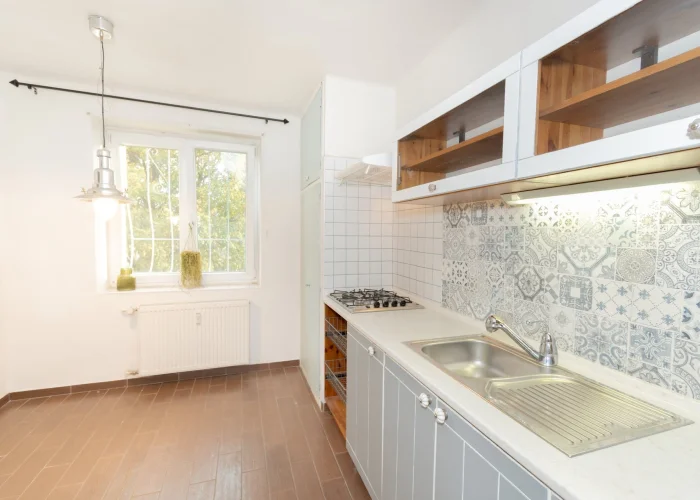 Pronájem bytu 1+1 50 m², Praha - Prosek