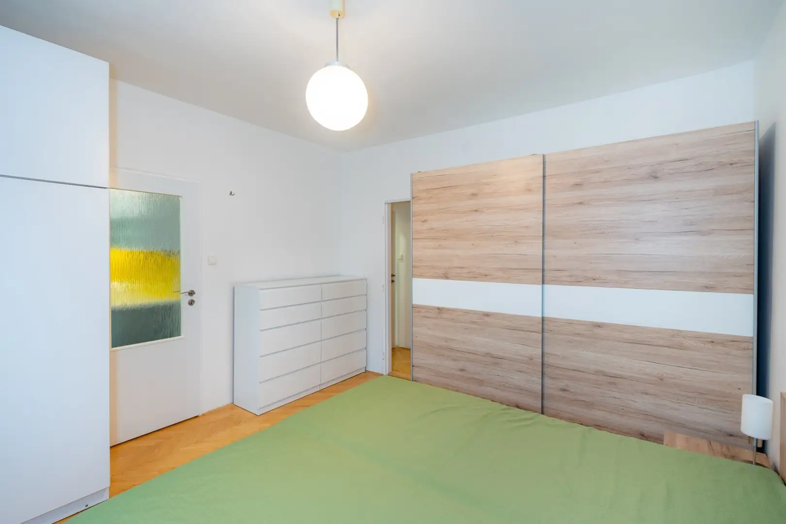 Pronájem bytu 2+1, 54 m² - Praha