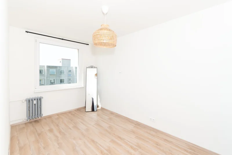 Pronájem bytu 2+kk, 41 m² - Praha - Modřany