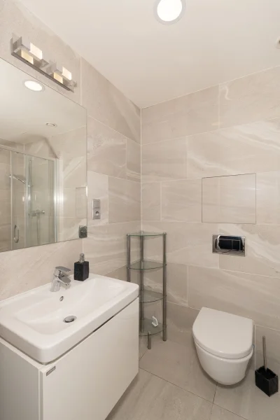 Pronájem bytu 2+kk 55 m², Praha - Libeň