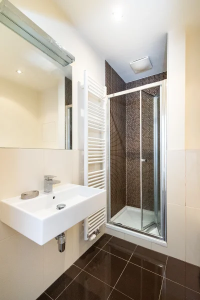 Pronájem byty 1+kk, 33 m² - Praha - Hlubočepy