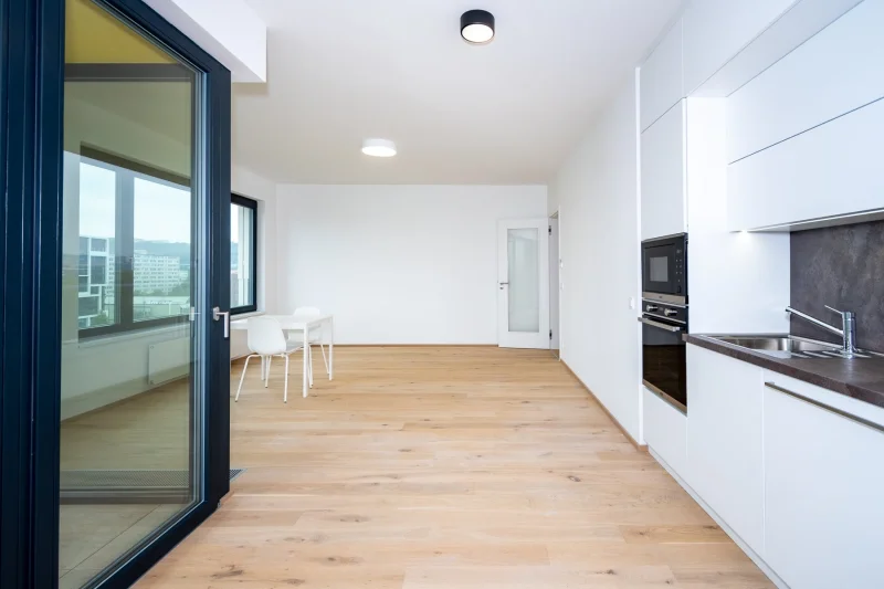 Pronájem byty 2+kk, 59 m² - Praha - Karlín