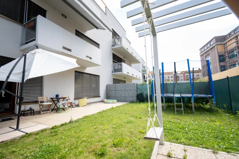 Pronájem bytu 4+kk/G/Z o výměře 120 m²  Praha - Košíře