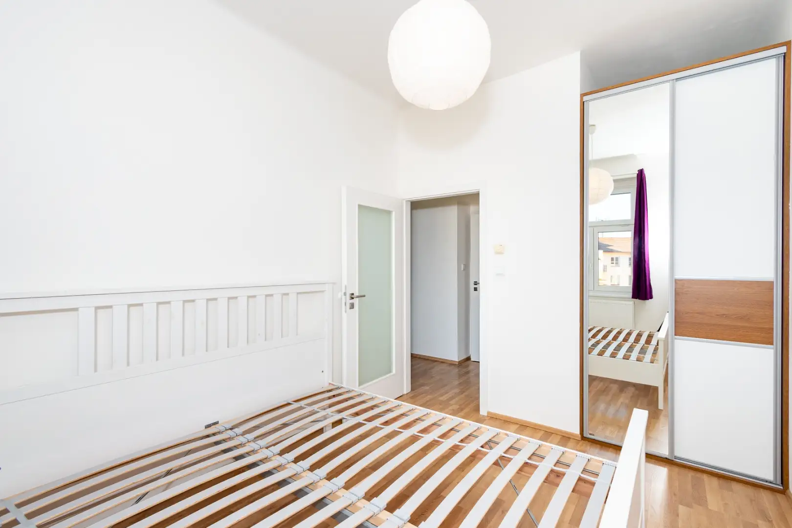 Pronájem bytu 2+kk, 39 m² - Praha - Vysočany