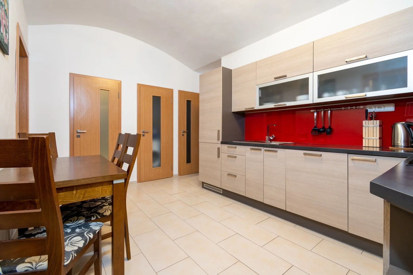 Pronájem bytu 3+1, 80m² - Praha - Košíře