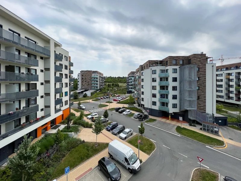 Pronájem bytu 2+kk s garáží, náměstí Olgy Scheinpflugové 1280/1, Praha - Hlubočepy