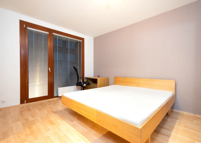 Pronájem bytu 2+kk  o výměře 55 m²  - Praha - Holešovice