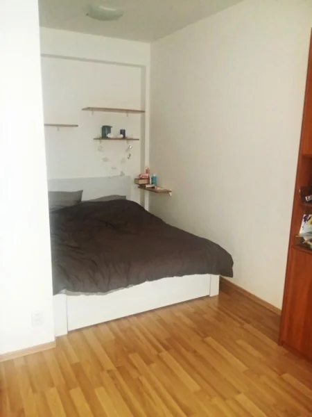 Pronájem bytu 1+kk o výměře 32m² - Praha - Hlubočepy