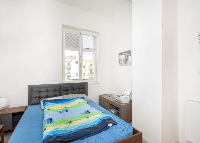 Pronájem bytu 2+kk,  37m² - Praha - Nusle