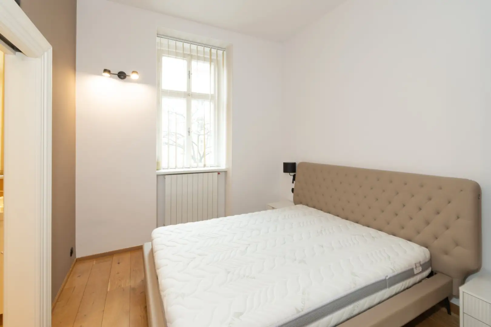 Pronájem bytu 2+kk 44 m², Praha - Smíchov