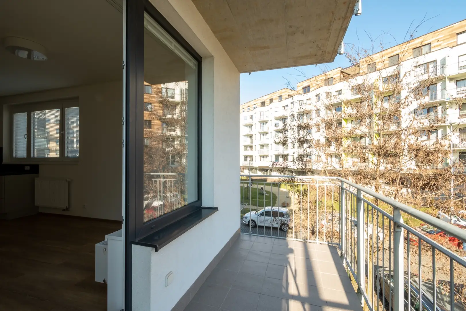 Pronájem bytu 2+kk/B/G o výměře 55m² - Praha - Střížkov
