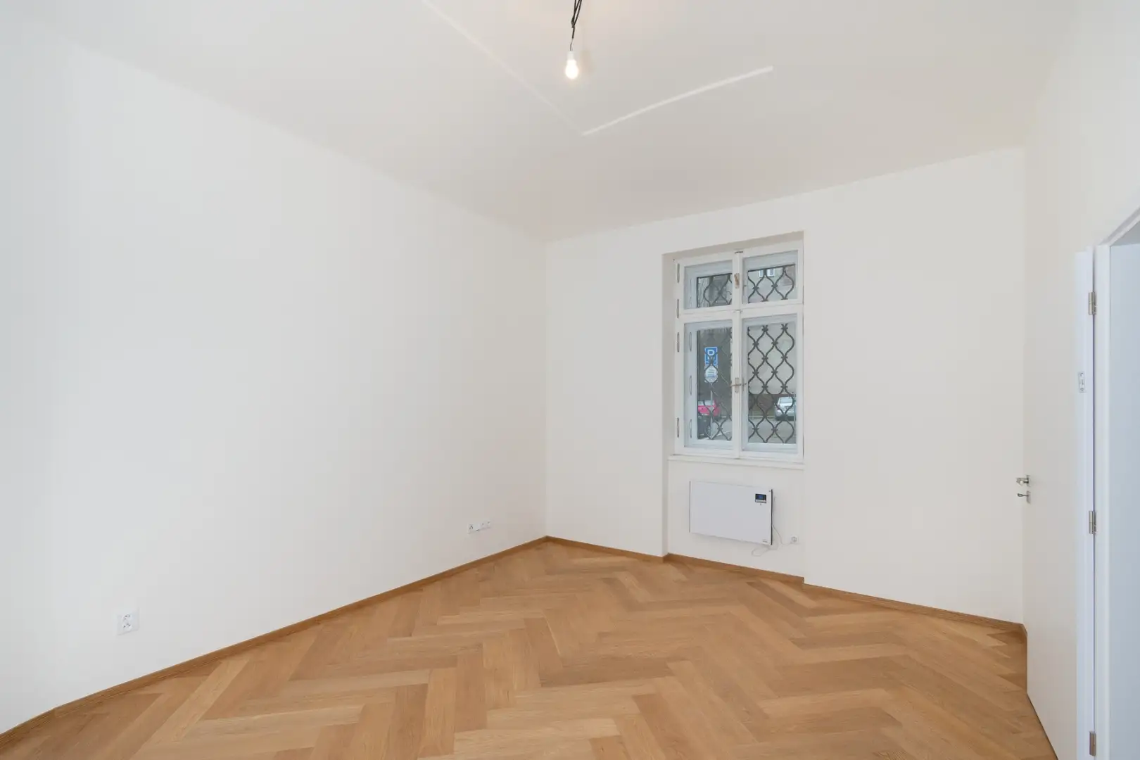 Pronájem bytu 1+1, 35 m² - Praha - Smíchov