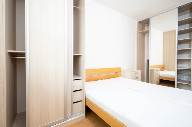 Pronájem slunného bytu 2+kk/G/B/S s výměrou  45m² - Praha - Uhříněves