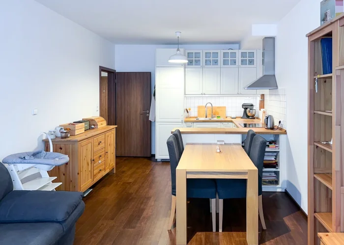 Nabízíme k pronájmu byt 2+kk, ulice Makedonská 618/9, Praha - Střížkov