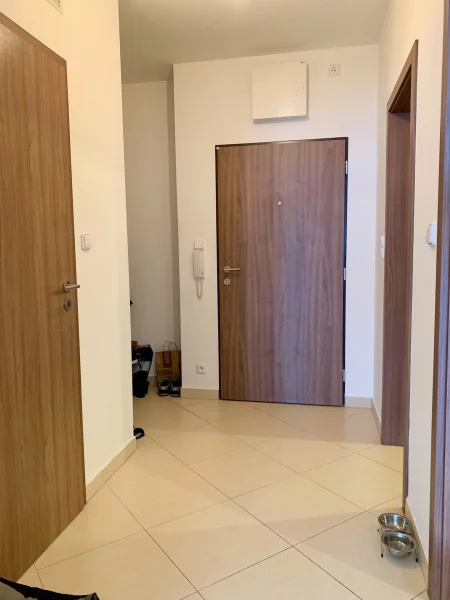 Pronájem bytu 2+kk, ulice Pod Harfou 995/23, Praha - Vysočany