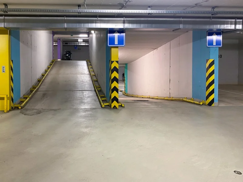Pronájem byty 1+kk  s výměrou 28m² a vlastním parkováním  Praha - Stodůlky