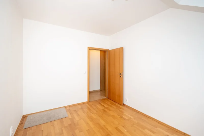 Pronájem bytu 3+kk, 84m², Na Neklance Praha