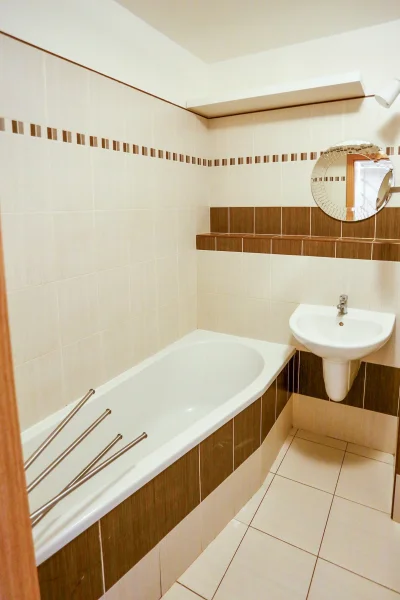 Pronájem bytu 2+kk 41m² - Praha - Modřany