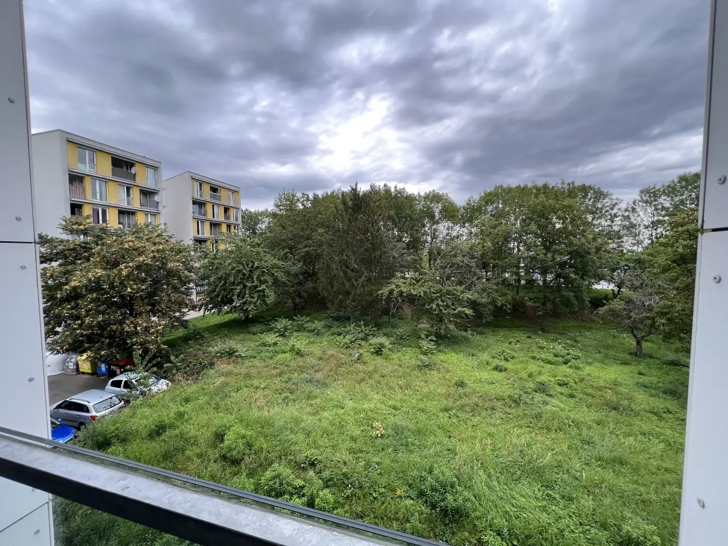 Pronájem zařízeného bytu 2+kk,  60m² s balkonem, Praha - Prosek